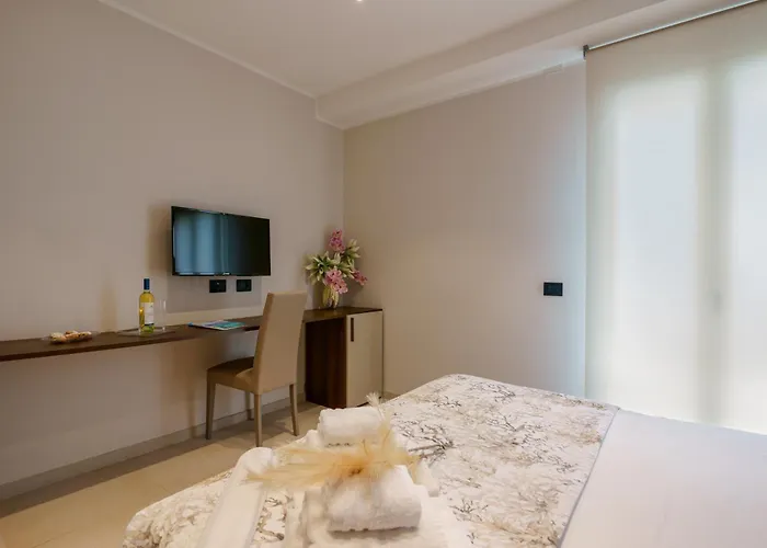 Welcome 4* קליארי